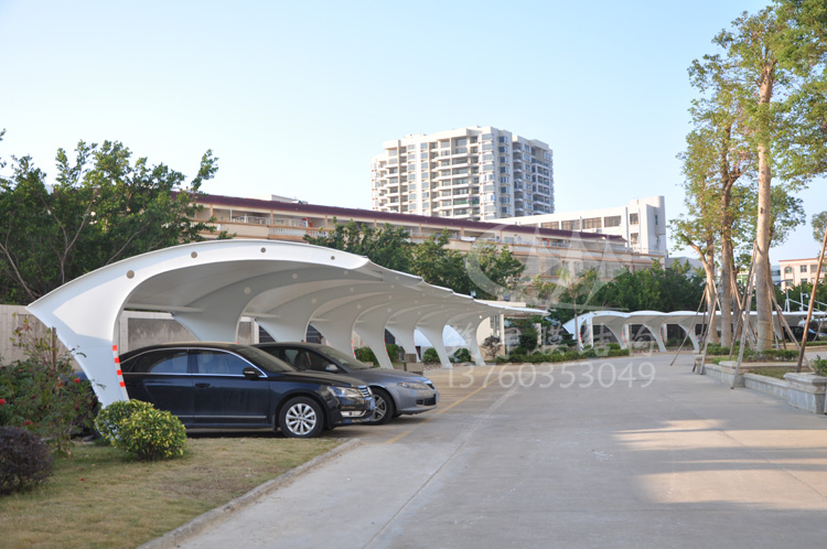 汕尾紅電花園膜結構車棚